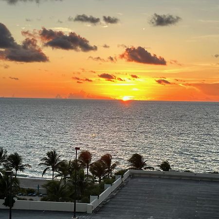 Luxury Stylish Oceanfront 2 Bedroom 2 Bathroom In Hollywood Fl Zewnętrze zdjęcie